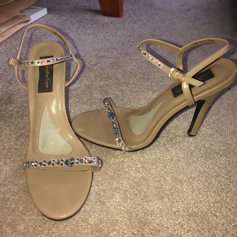 Johnathan Kayne Savannah open toe nude heel